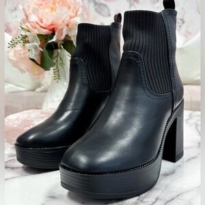 Steve Madden Klarisa Black Heeled Ankle Boots